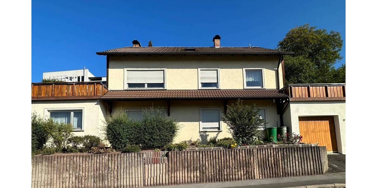 Einfamilienhaus Ebelsbach - 6 Zimmer, 141 m&sup2;, 249.000&euro; | Angebot:25680524