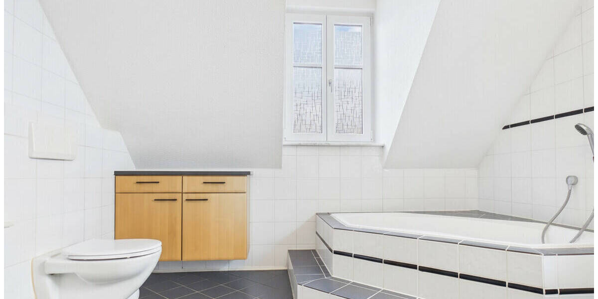 Einfamilienhaus Oberaurach Oberschleichach - 5 Zimmer, 163 m&sup2;, 375.000&euro; | Angebot:26308908