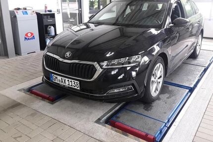 Skoda Octavia 44.450 km 25.440 &euro; Forchheim 91301