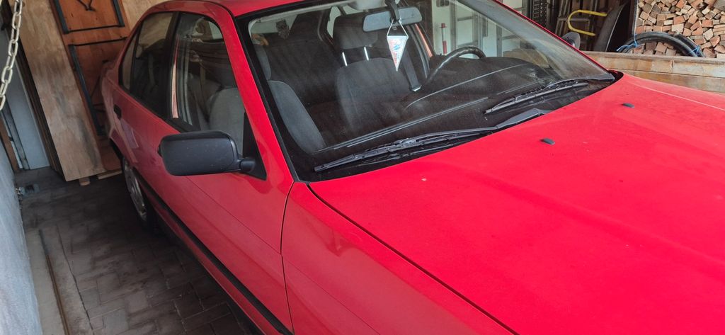 BMW 316 136.000 km 1.490 &euro; Litzendorf 96123