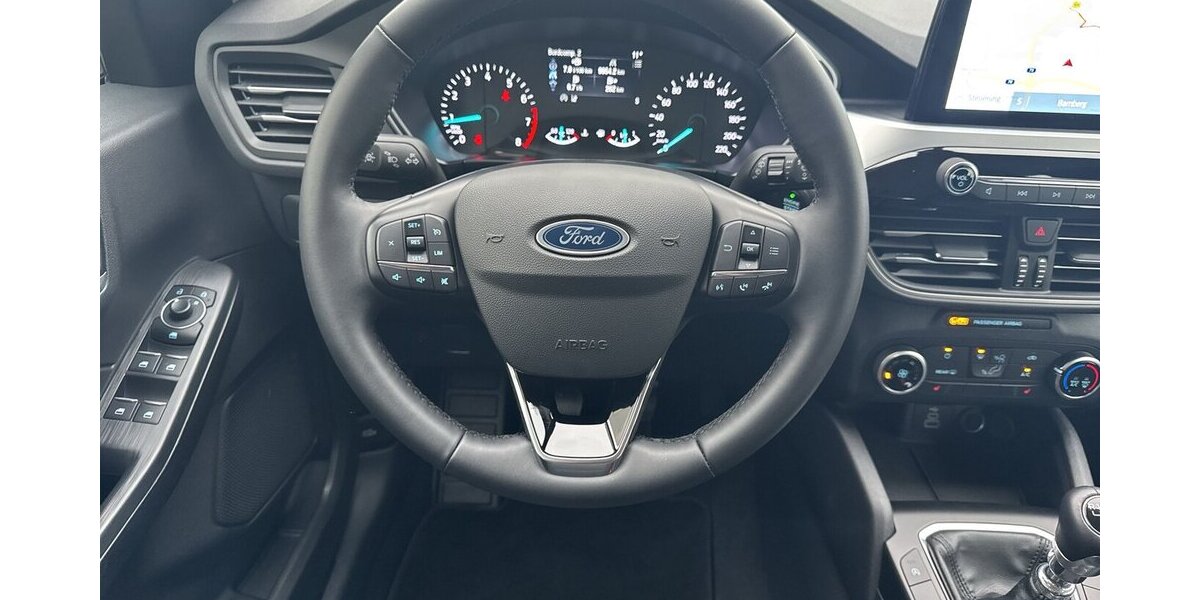 Ford Kuga 1.5 Cool & Connect *Navi/Sitzhzg/Tempomat/1.H 9.958 km 20.980 &euro; Bamberg 96052