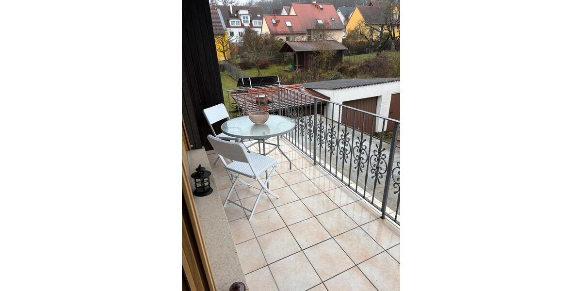 Etagenwohnung Litzendorf - 4 Zimmer, 85 m&sup2;, 950&euro; | Angebot:24787610