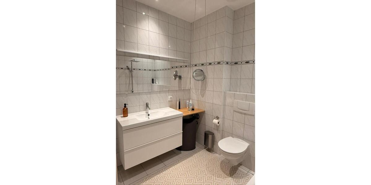 Etagenwohnung Bamberg Gereuth - 3 Zimmer, 118 m&sup2;, 1.595&euro; | Angebot:25989115