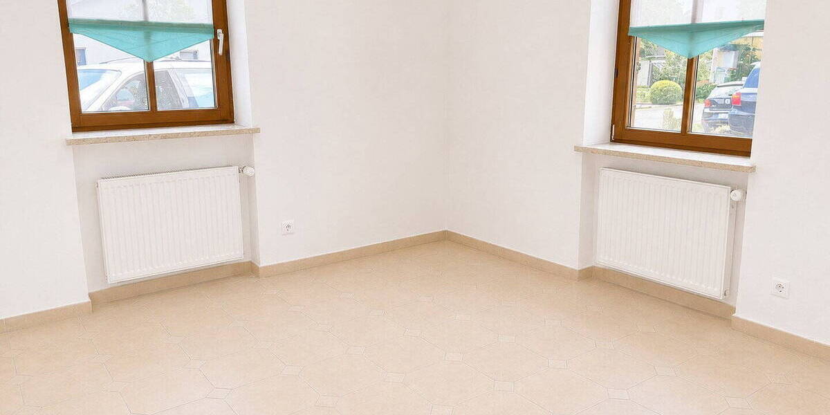 Etagenwohnung Itzgrund (Kaltenbrunn) Kaltenbrunn - 4 Zimmer, 116 m&sup2;, 1.000&euro; | Angebot:26788751