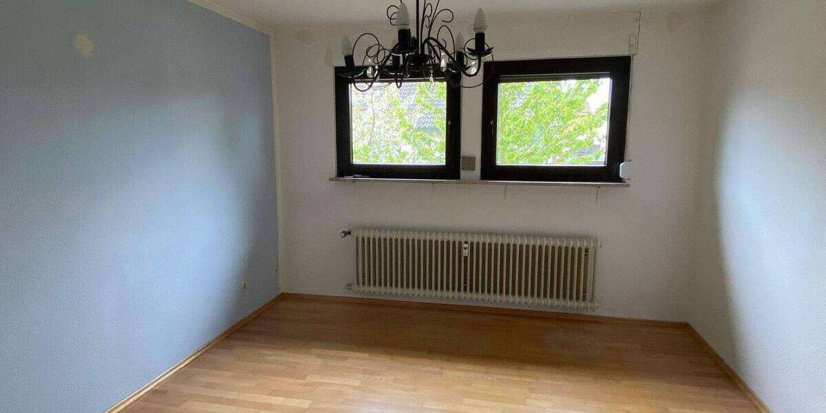 Etagenwohnung Forchheim - 3 Zimmer, 85 m&sup2;, 900&euro; | Angebot:26308897
