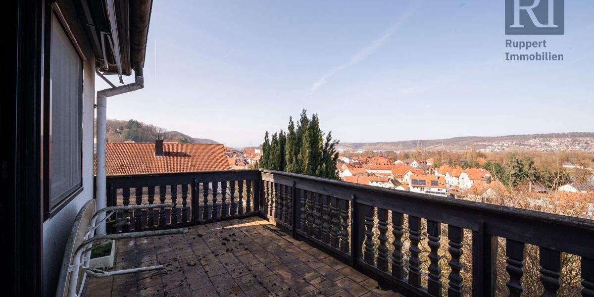 Einfamilienhaus Eltmann - 8 Zimmer, 140 m&sup2;, 295.000&euro; | Angebot:25909245