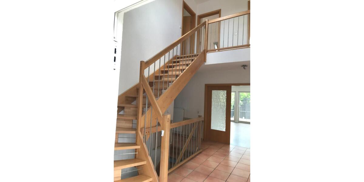 Einfamilienhaus Memmelsdorf - 9 Zimmer, 200 m&sup2;, 589.000&euro; | Angebot:25422694