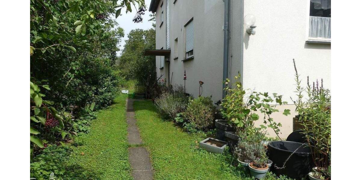 Mehrfamilienhaus, Wohnhaus Forchheim Reuth - 9 Zimmer, 233 m&sup2;, 639.999&euro; | Angebot:25747793