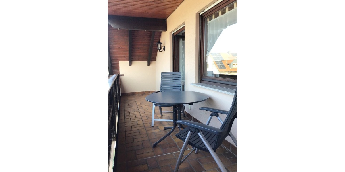 Dachgeschosswohnung in ruhiger Wohnlage - Dachgeschoßwohnung Ebensfeld | Angebot:26557987
