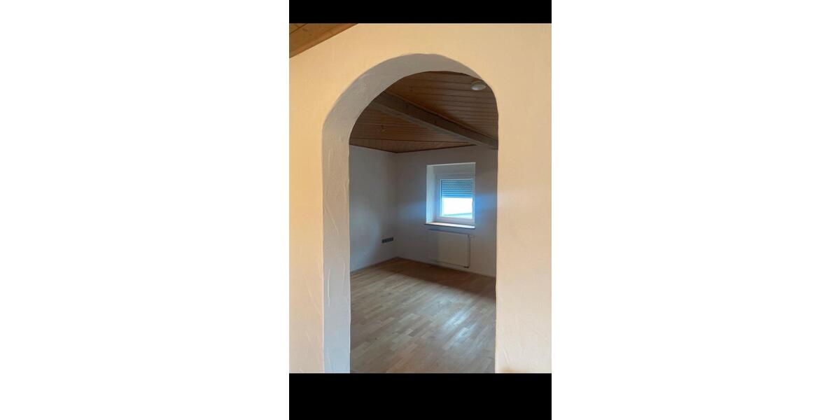 Doppelhaushälfte Rauhenebrach - 3 Zimmer, 140 m&sup2;, 900&euro; | Angebot:26168873