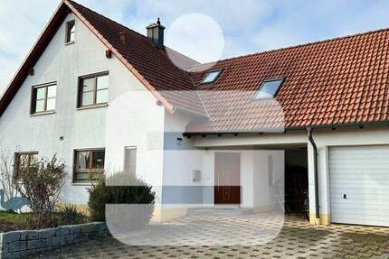 Haus Höchstadt - 7 Zimmer, 160 m&sup2;, 689.000&euro; | Angebot:25671221