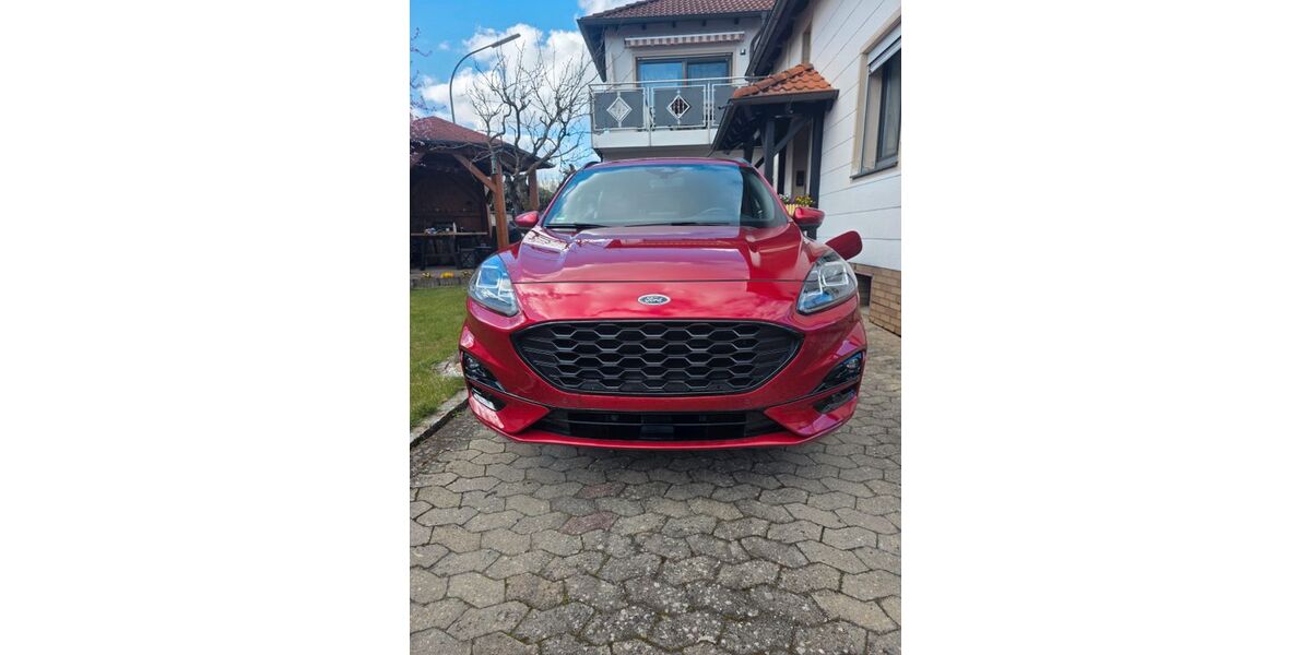 Ford Kuga 21.500 km 21.900 &euro; Oberhaid 96215