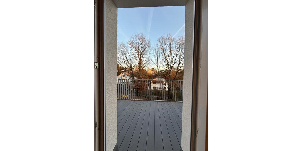 Maisonettenwohnung Adelsdorf - 3 Zimmer, 94 m&sup2;, 1.400&euro; | Angebot:25098639