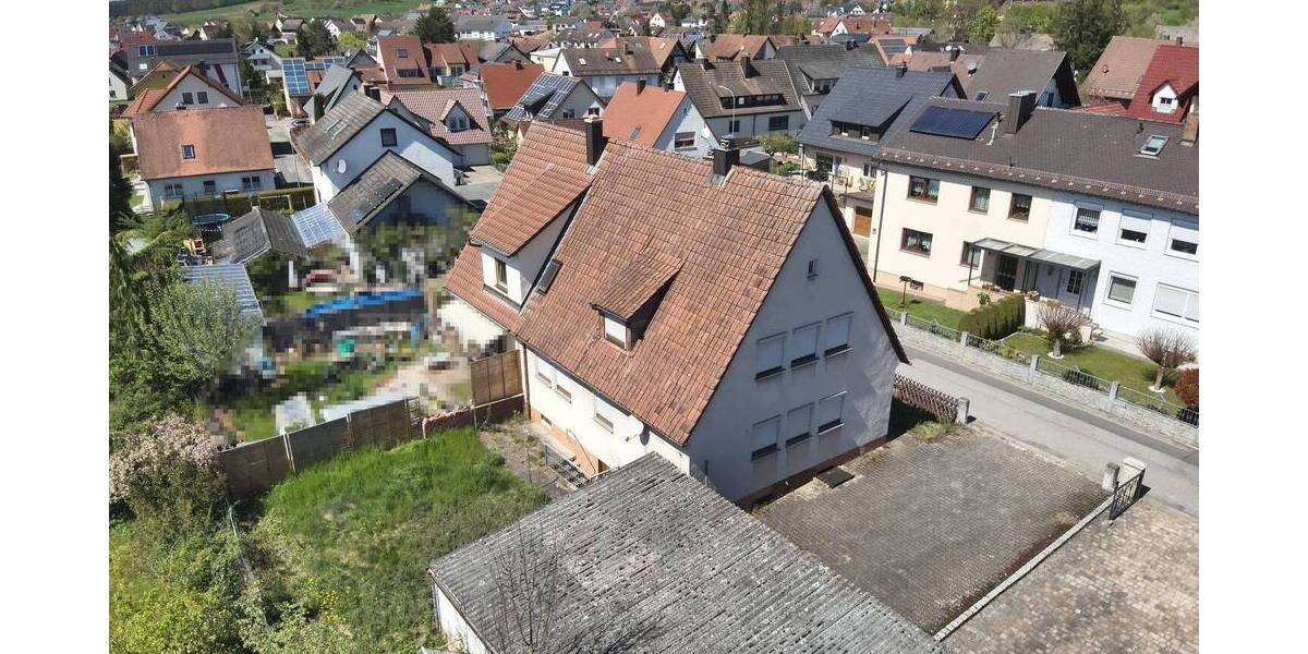 Doppelhaushälfte Heroldsbach - 7 Zimmer, 115 m&sup2;, 280.000&euro; | Angebot:26487294