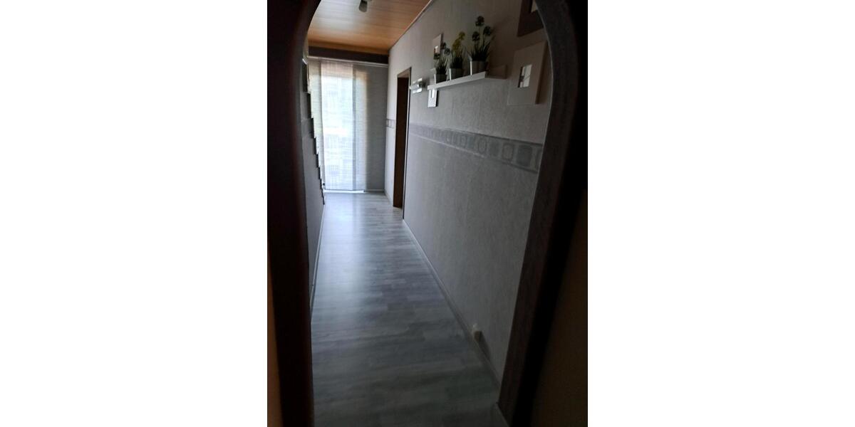 Einfamilienhaus Oberaurach - 8 Zimmer, 155.000&euro; | Angebot:23138902