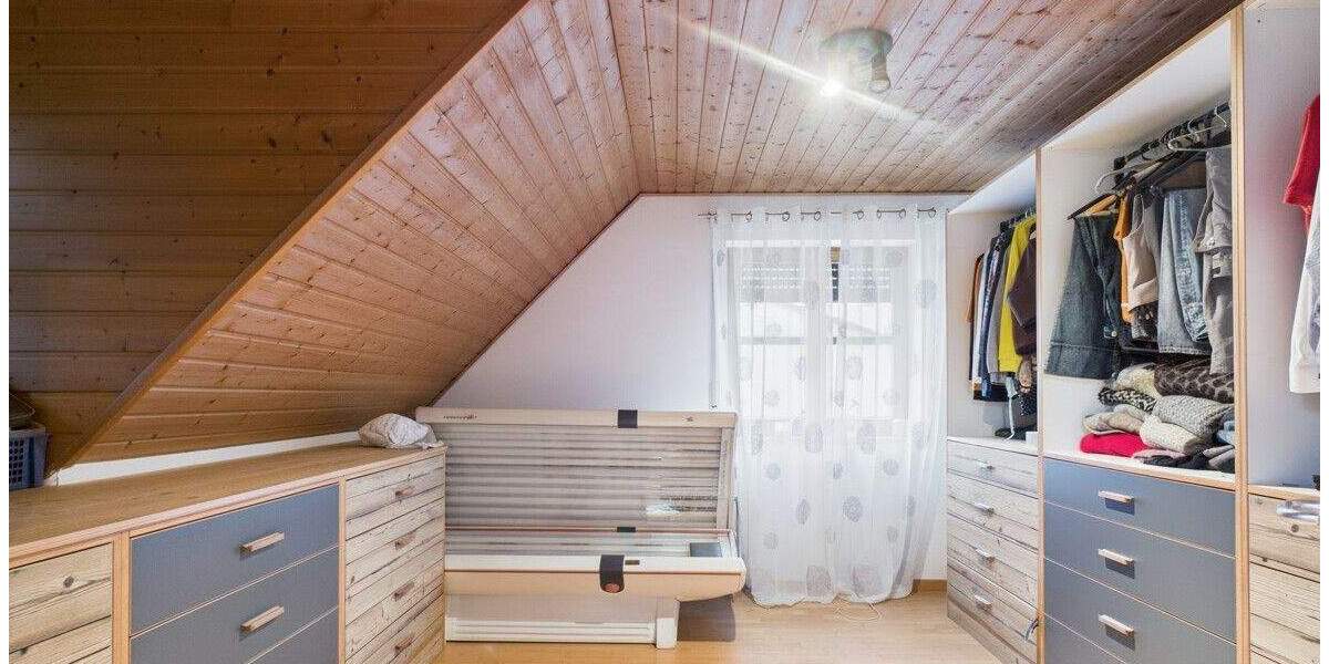 Einfamilienhaus Burgebrach / Ampferbach Ampferbach - 8 Zimmer, 223 m&sup2;, 985.000&euro; | Angebot:25741935