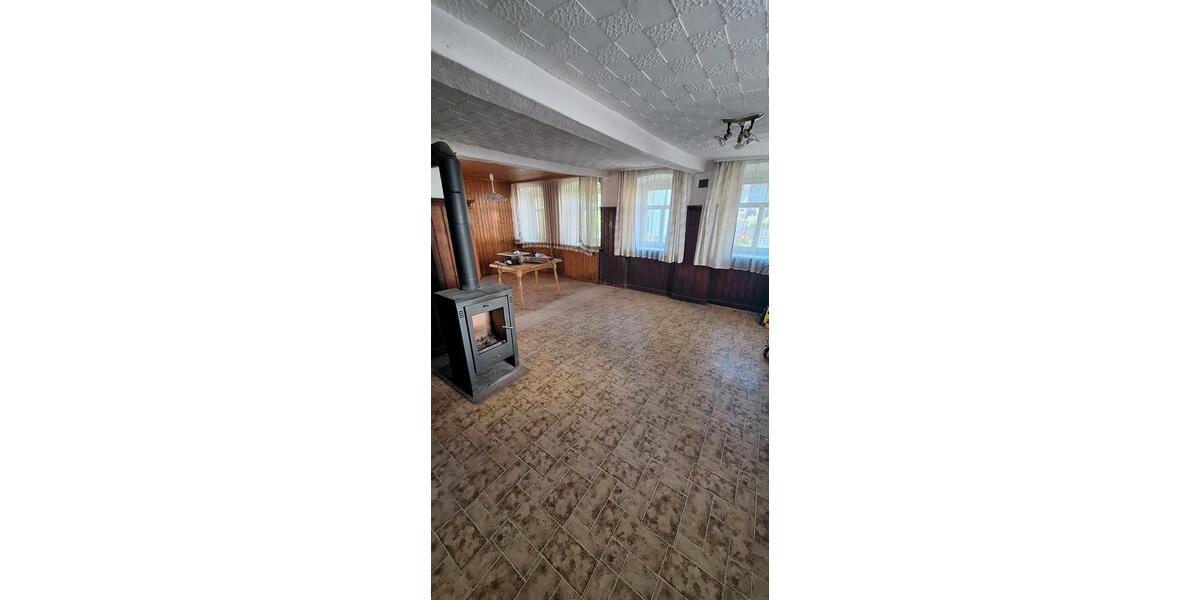 Einfamilienhaus Zapfendorf - 6 Zimmer, 150 m&sup2;, 200.000&euro; | Angebot:26739801