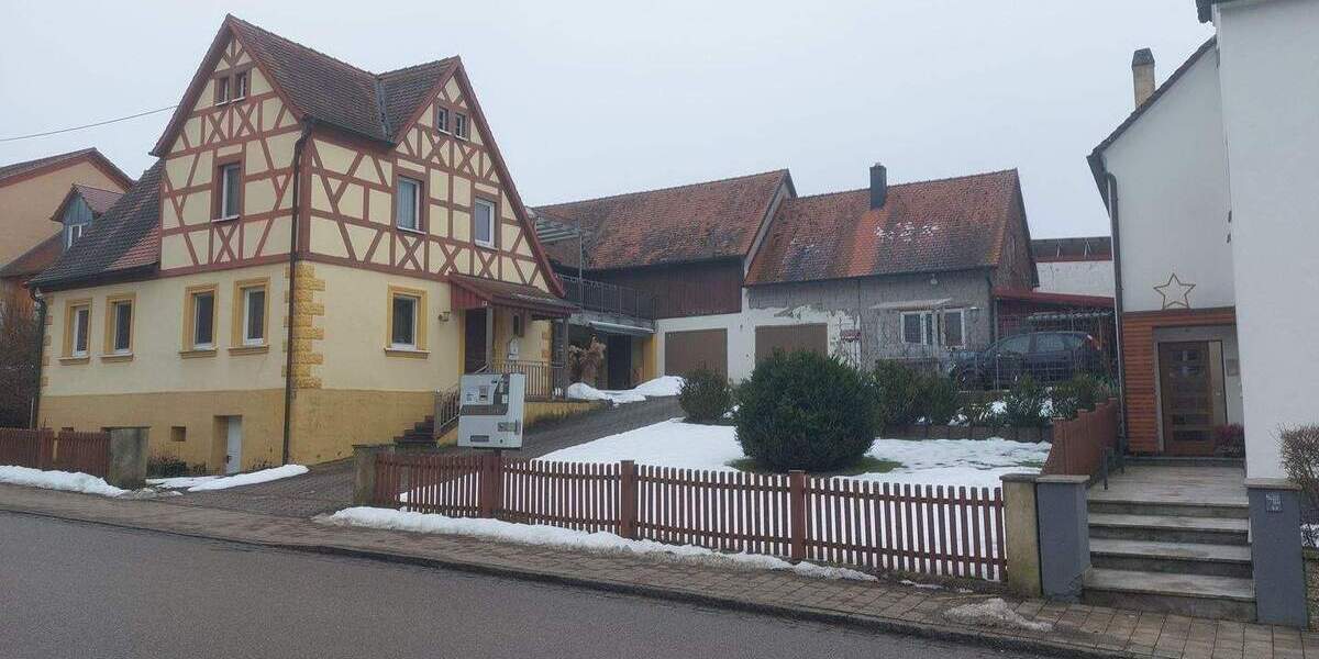 Einfamilienhaus Eggolsheim Kauernhofen - 6 Zimmer, 137 m&sup2;, 310.000&euro; | Angebot:26277530