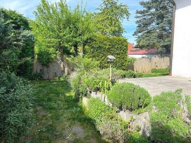 Reihenendhaus Heroldsbach - 5 Zimmer, 135 m&sup2;, 549.000&euro; | Angebot:26916537