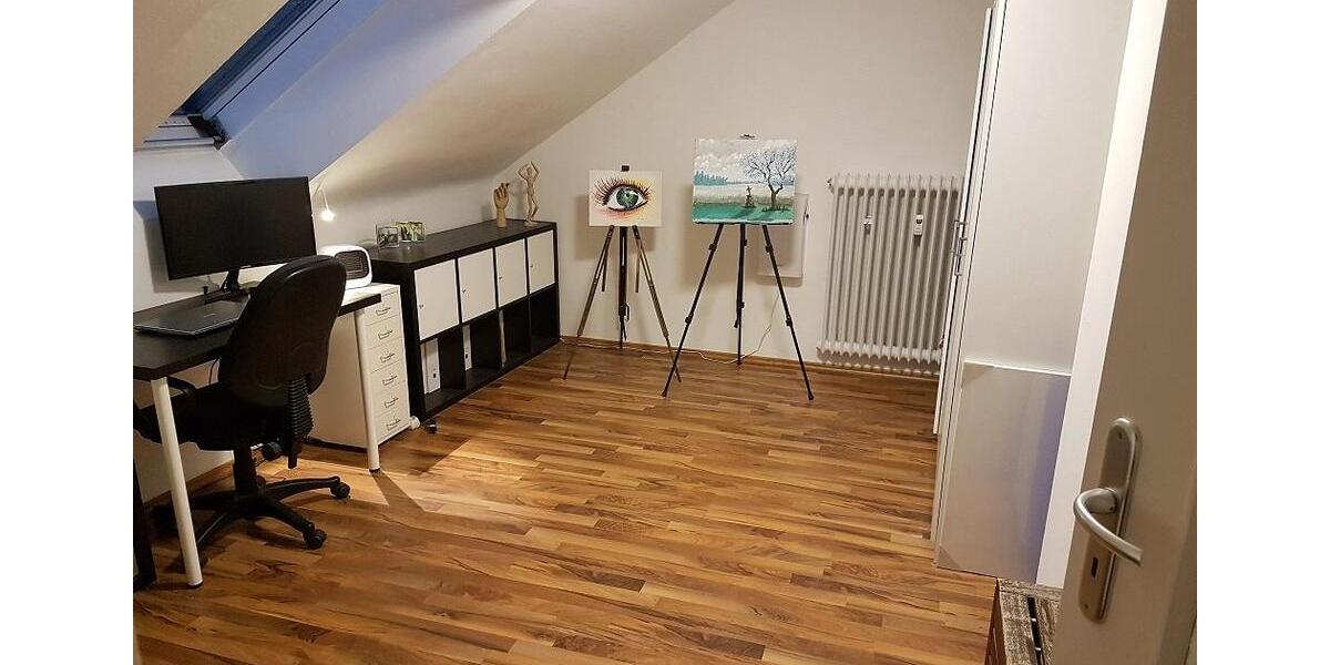 Dachgeschoßwohnung Hallstadt - 3 Zimmer, 70 m&sup2;, 199.000&euro; | Angebot:26990896