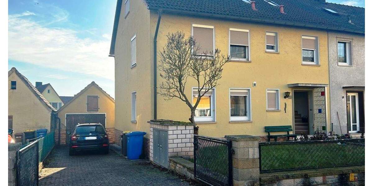 Doppelhaushälfte Ebelsbach - 4 Zimmer, 110 m&sup2;, 198.000&euro; | Angebot:25729024